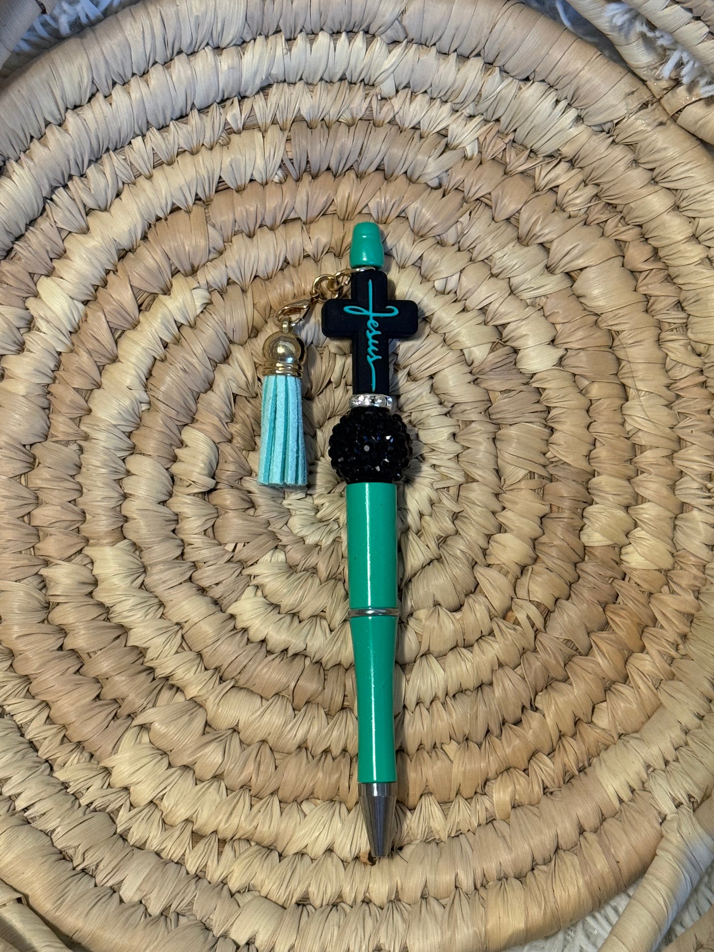Black ink focal pen w/ cross and tassel