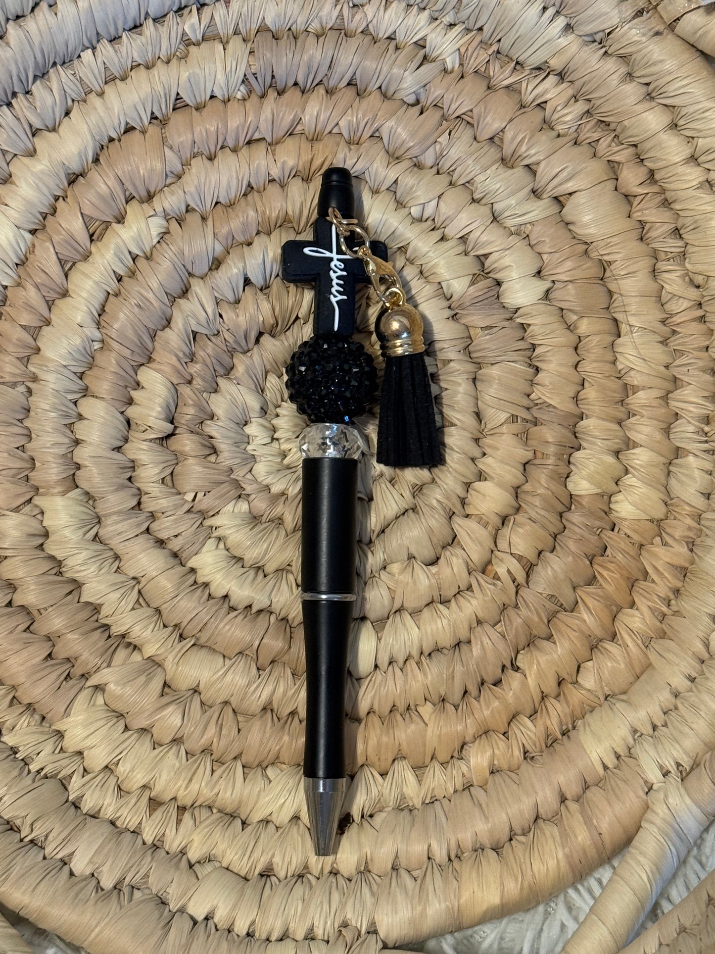 Black ink focal pen w/ cross and tassel
