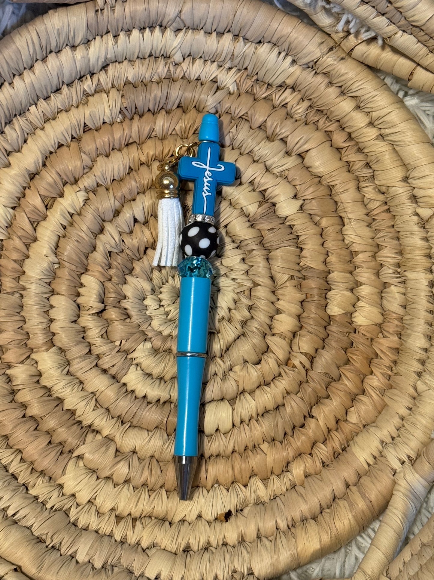 Black ink focal pen w/ cross and tassel